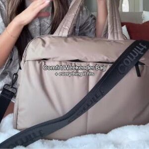ISO Comfrt truffle Weekender Bag do not buy